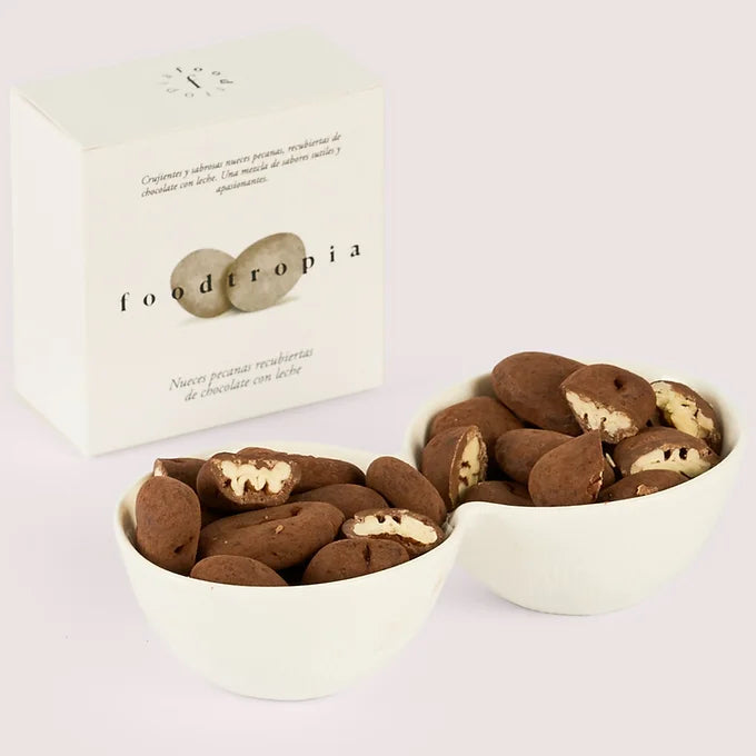Nueces pecanas con chocolate con leche