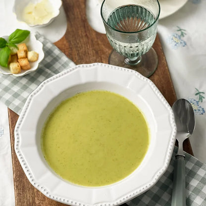 Crema de calabacín,feta y albahaca