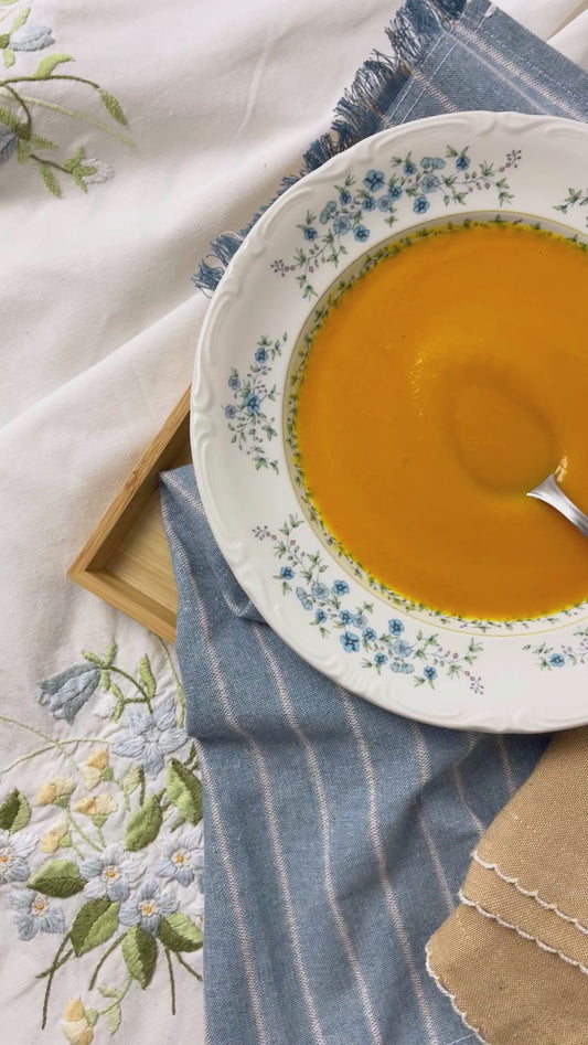 Crema de calabaza, curry, coco ynaranja