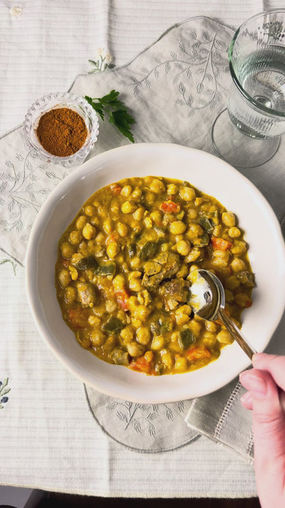 Guiso de cordero con garbanzos al curry